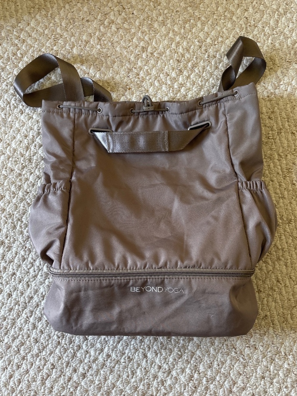BEYOND YOGA bag